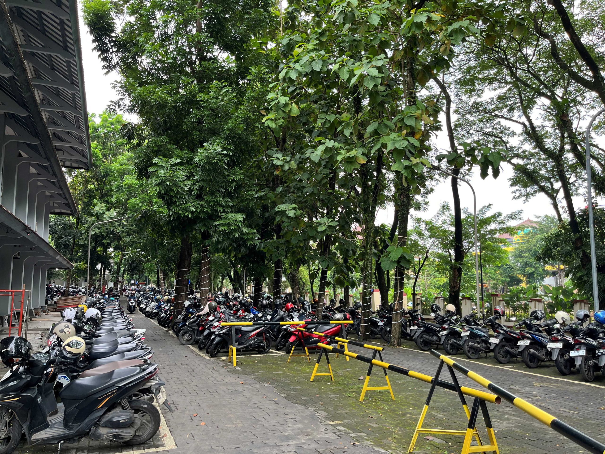 Parkiran Mahasiswa 2 Fix